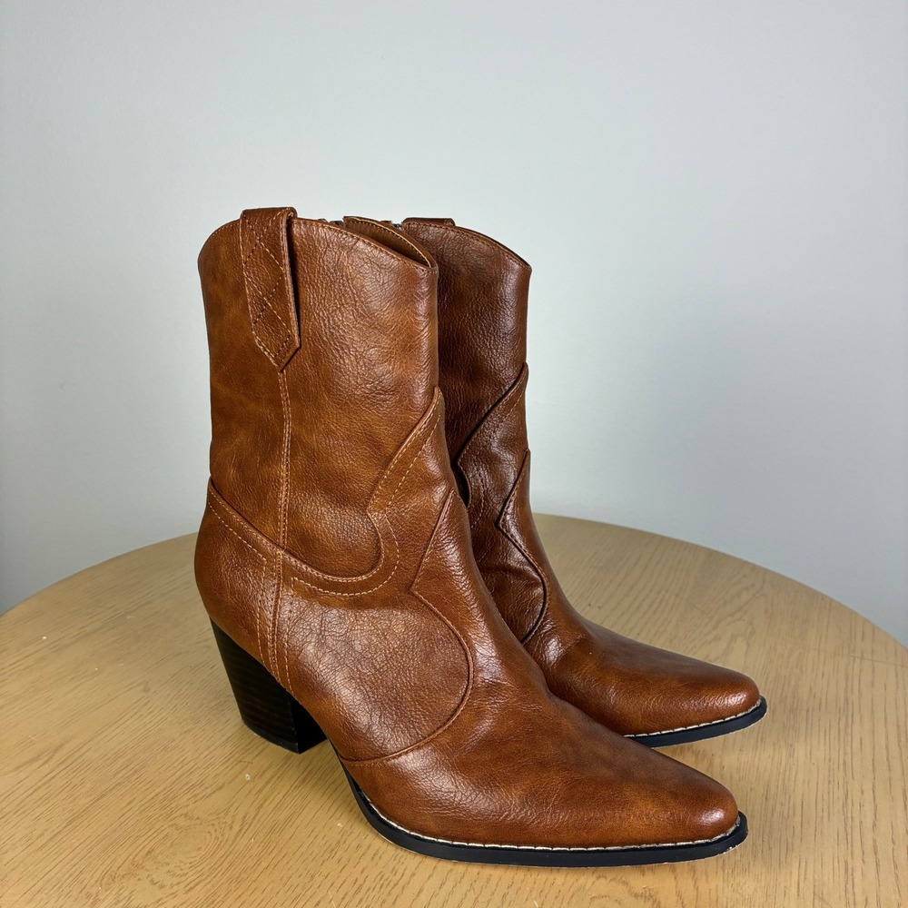 Coconuts by Matisse Bambi Western Boots Women's 8 Pointed Toe Cowgirl Boho